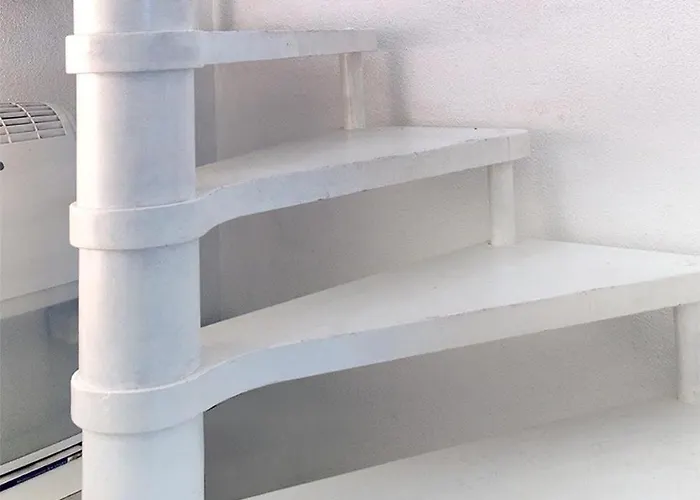 Petit Souplex Dans L'hypercentre De 80 M De La à Pied *