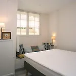Petit Souplex Dans L'hypercentre De 80 M De La A Pied Apartment *