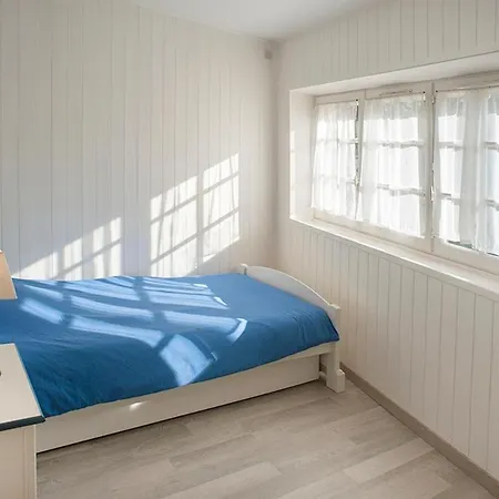 Petit Souplex Dans L'hypercentre De 80 M De La A Pied *